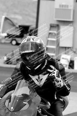 media/Mar-20-2023-Moto Forza (Mon) [[d0bbc59e78]]/Around the Pits/